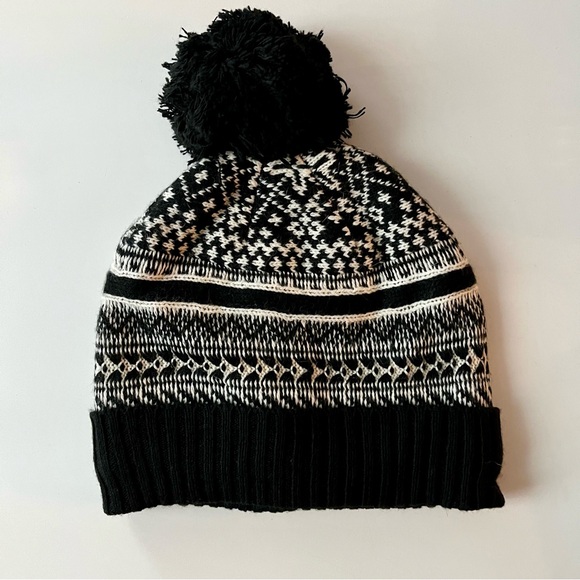 Winter Hat and Mitten Set - Picture 2 of 5